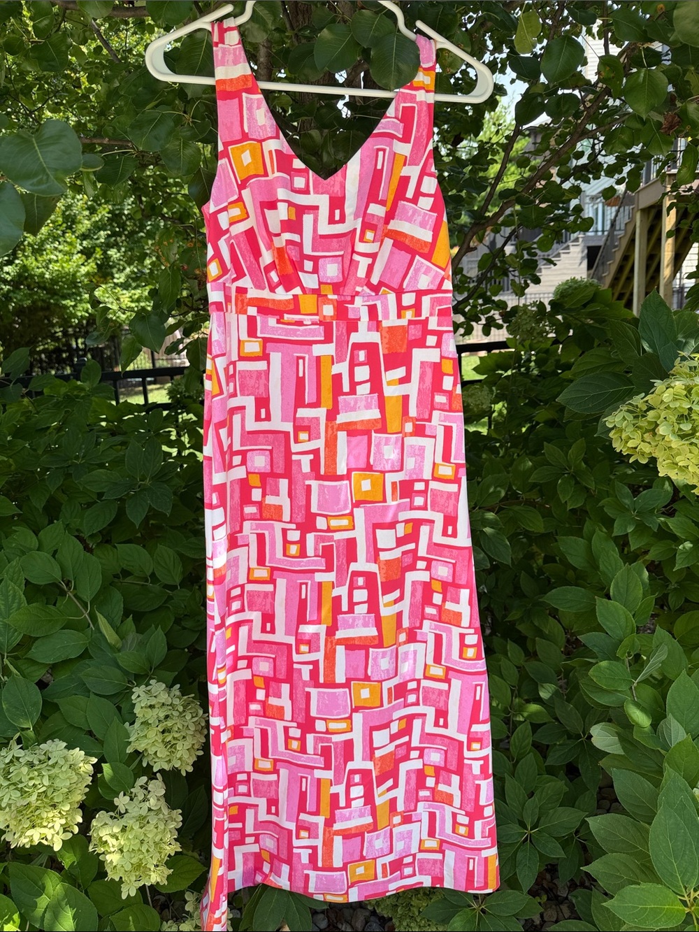 V-Neck Pink Geometric Maxi Dress